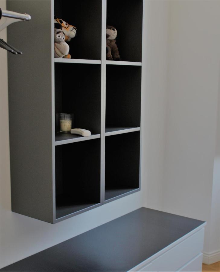 Palazzo Della Torre Elegant Apartment In كومو المظهر الخارجي الصورة